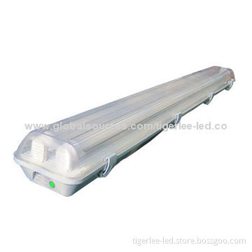 5ft T8 LED Tri-proof lamp with backup battery, CRI>80, 50,000 hours lifespan, IP65 water-resistant